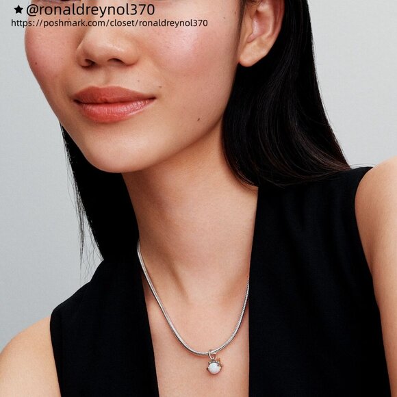 Pandora Disney Chip & Dale Bauble Dangle Charm - Picture 4 of 5